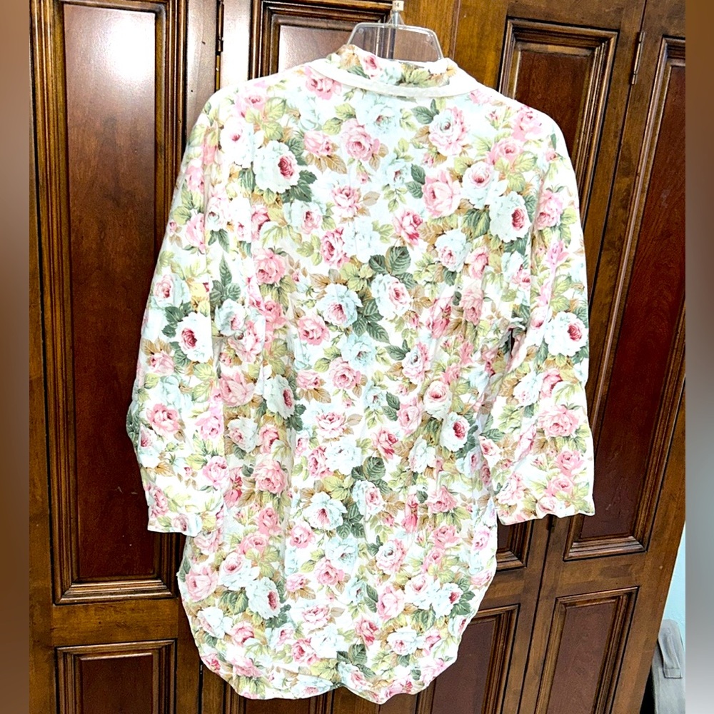 Christian Dior vintage  night shirt.  Size medium.